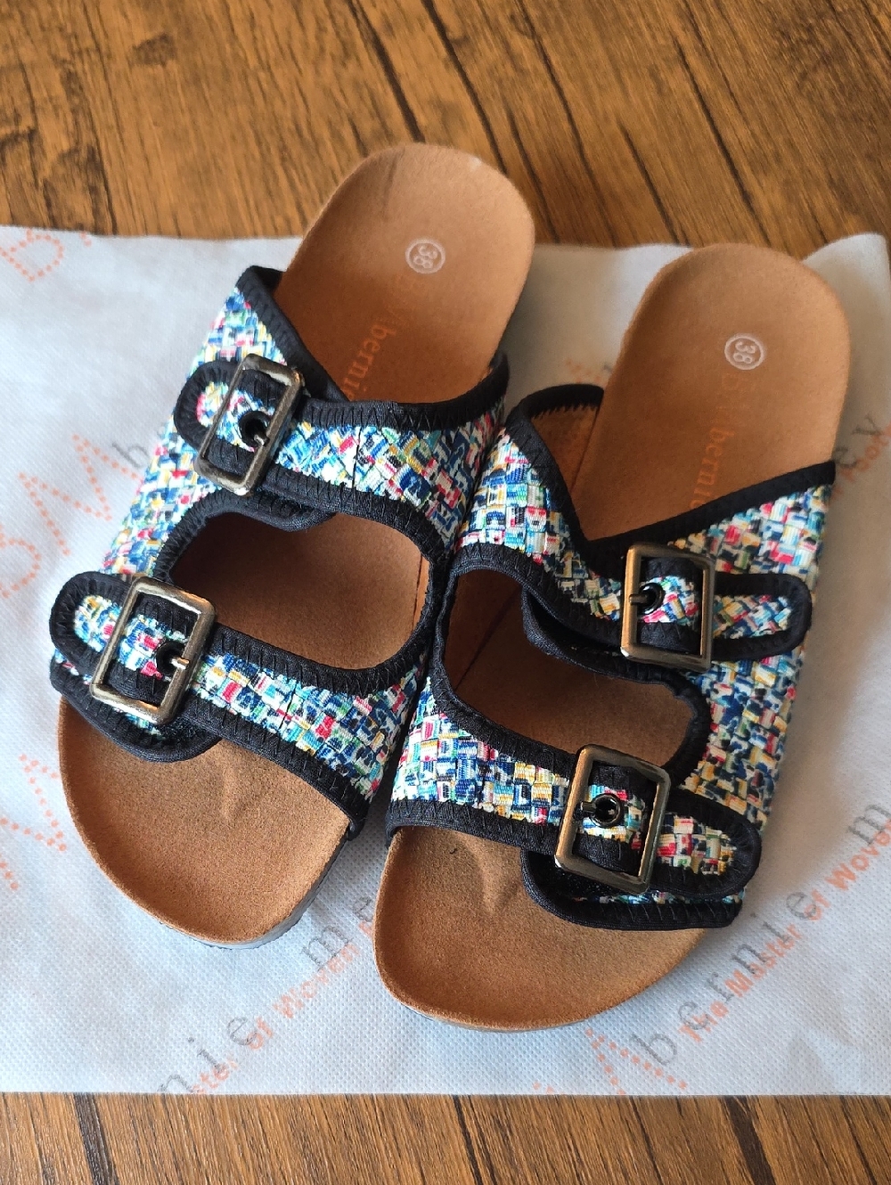 bernie mev. NWOT Sunset Slide Double-Buckle Sandals - Pixel